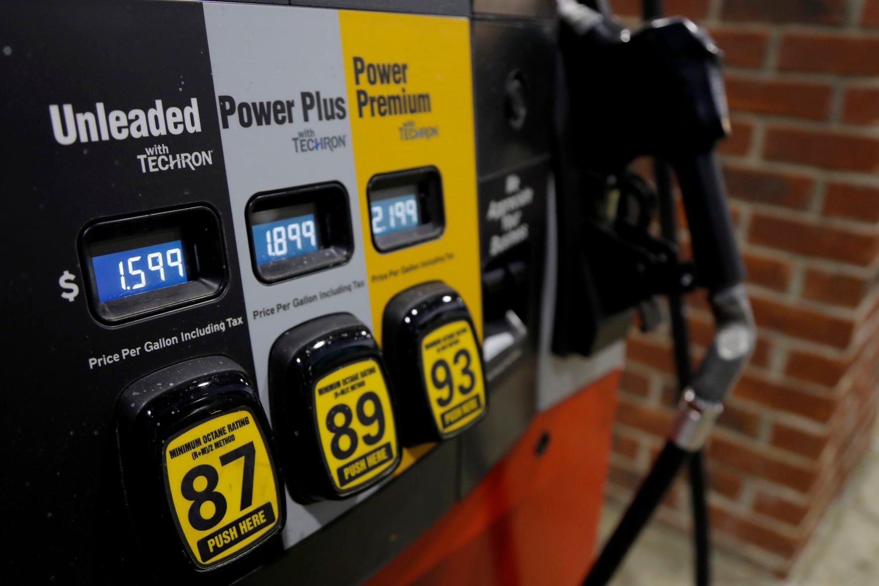 Gas pump